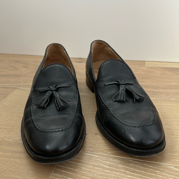 Allen Edmonds Perugia Black Tassle Loafers Men’s 10.5 Italian Leather Slip On - Picture 1 of 8